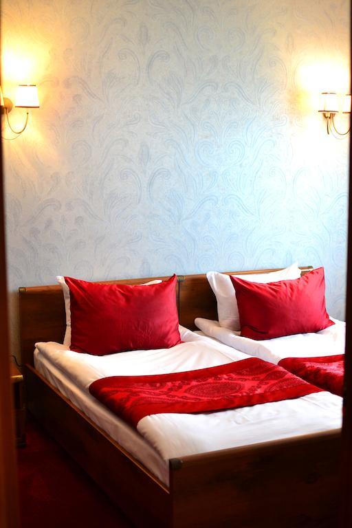 Kera Hotel Nesterenki Rom bilde