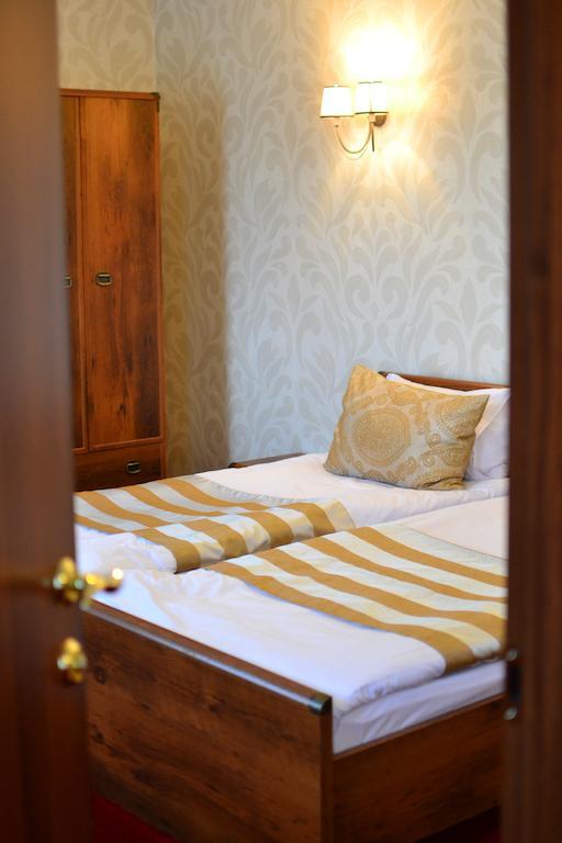 Kera Hotel Nesterenki Rom bilde