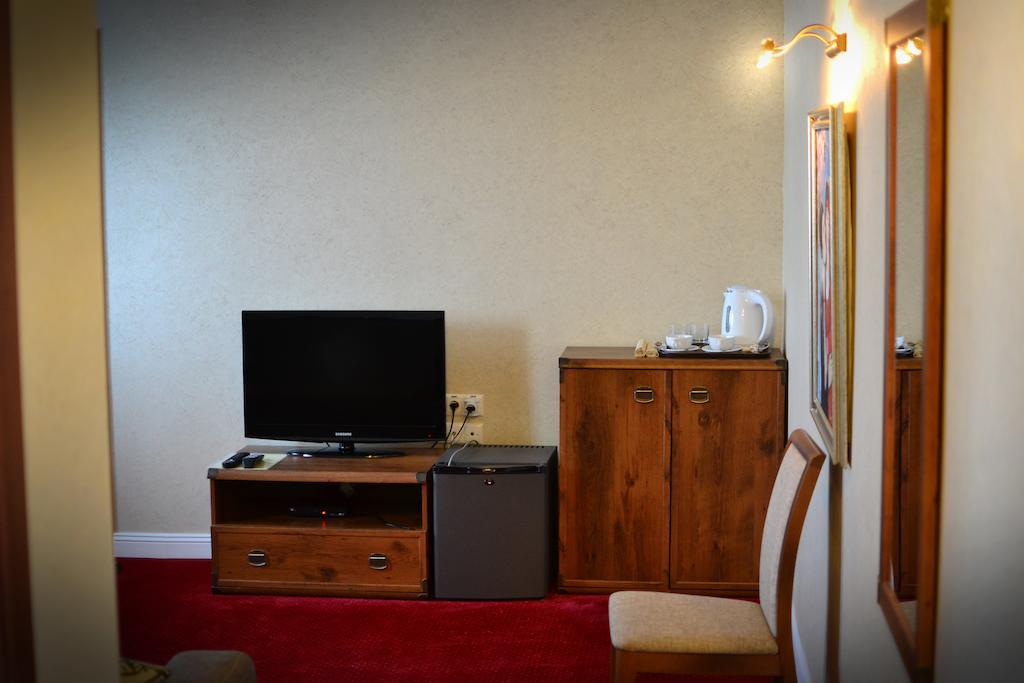 Kera Hotel Nesterenki Rom bilde