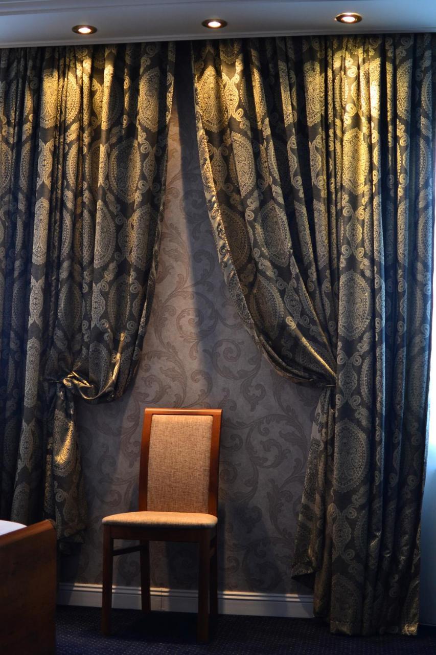 Kera Hotel Nesterenki Eksteriør bilde